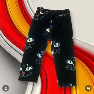 Mini Rodini Velour Cat Pants
Great condition
3-5 years
Black